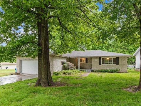 3111 S Franklin Ave, Springfield, MO 65807 photo 1