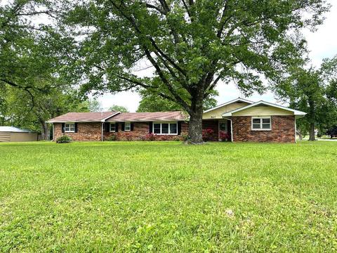 807 E 9th St, Mountain Grove, MO 65711 photo 1