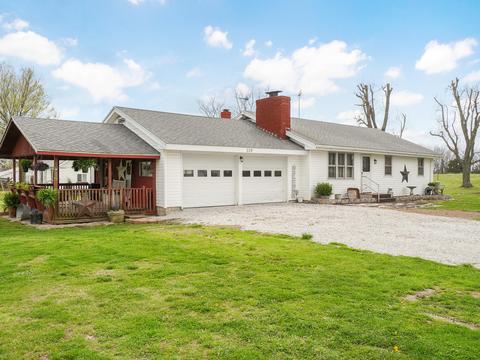 220 E 565th Rd, Walnut Grove, MO 65770 photo 1