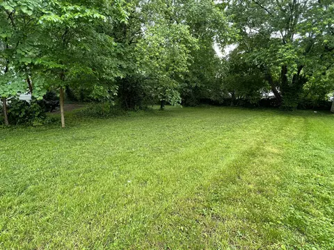 2027 N Travis Ave, Springfield, MO 65803 photo 1