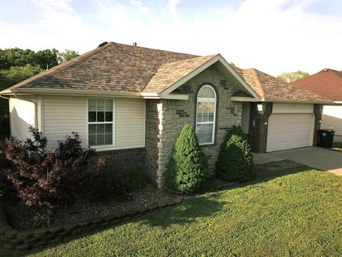 317 E Katie Dr, Springfield, MO 65803 photo 1