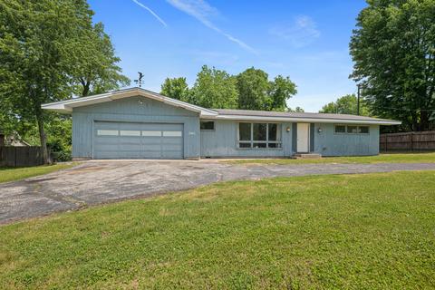 3001 E Beaumont St, Springfield, MO 65804 photo 1