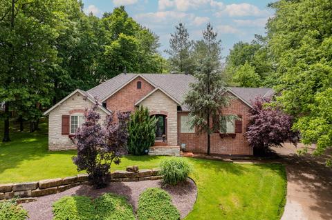4737 S Bellhurst Ave, Springfield, MO 65804 photo 1