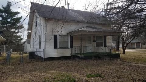 2142 W Elm St, Springfield, MO 65806 photo 1