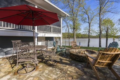138 Bluff Ln, Shell Knob, MO 65747 photo 1