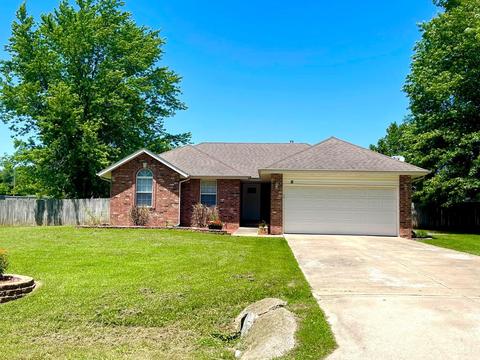 111 W Hughes Rd, Willard, MO 65781 photo 1