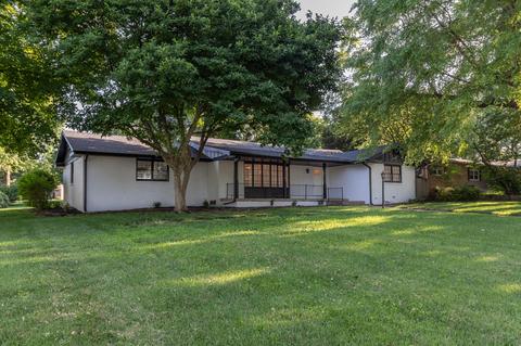 2868 Eastmoor Dr, Springfield, MO 65804 photo 1