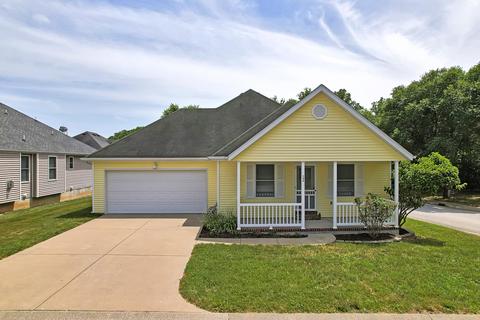 604 E Clay St, Ozark, MO 65721 photo 1