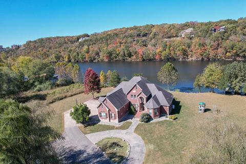 2155 Lake Shore Dr, Branson, MO 65616 photo 1