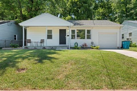 230 E Cherokee St, Springfield, MO 65807 photo 1