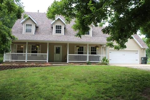 24622 Private Road 2004, Aurora, MO 65605 photo 1