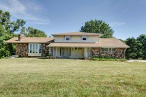 2381 W Norton Rd, Springfield, MO 65803 photo 1