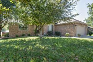 4474 S Forest Ave, Springfield, MO 65810 photo 1