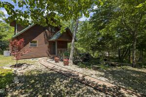 19136 Hideaway Ln, Eagle Rock, MO 65641 photo 1
