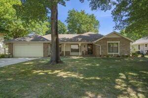 1925 E Vincent St, Springfield, MO 65804 photo 1