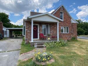 11613 Walnut St, Mount Vernon, MO 65712 photo 1