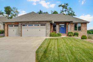 5314 S Twelve Oaks Rd, Springfield, MO 65810 photo 1