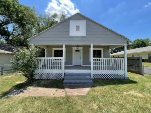 2010 W College St, Springfield, MO 65806 photo 1