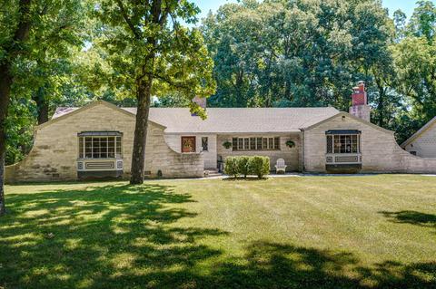 2720 E Battlefield Rd, Springfield, MO 65804 photo 1