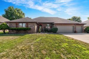 4651 S Forest Ave, Springfield, MO 65810 photo 1