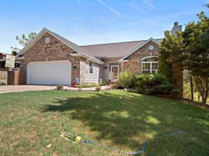 327 Sherry Ln, Branson, MO 65616 photo 1