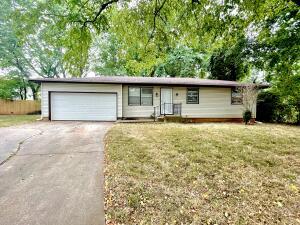 2927 S Knights Ct, Springfield, MO 65807 photo 1