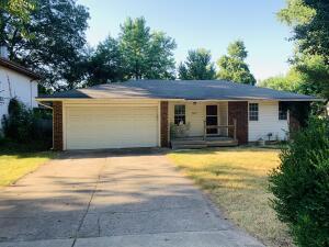 2607 W Blackburn Dr, Springfield, MO 65807 photo 1