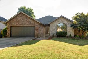 408 N Ellen St, Nixa, MO 65714 photo 1