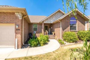1093 E Daisy Falls Dr, Nixa, MO 65714 photo 1