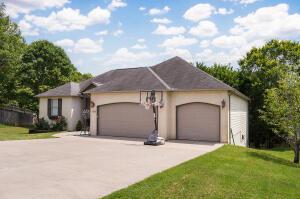 152 Brook Ct, Branson, MO 65616 photo 1