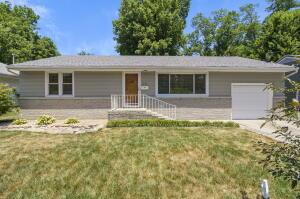 1305 E Cozy St, Springfield, MO 65804 photo 1