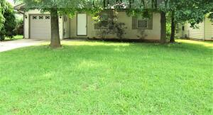 1054 S Colgate Ave, Springfield, MO 65802 photo 1
