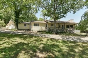 23100 E Mockingbird Dr, Golden, MO 65658 photo 1