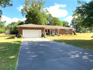 2651 Westwind Dr, Ozark, MO 65721 photo 1