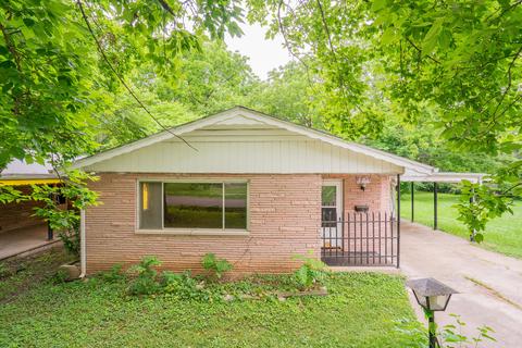 751 N Park Ave, Springfield, MO 65802 photo 1