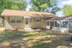 1641 E Nora St, Springfield, MO 65803 photo 1