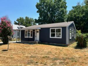 2318 W Mount Vernon St, Springfield, MO 65802 photo 1