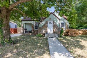 317 N Locust St, Marshfield, MO 65706 photo 1