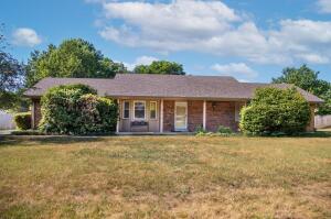 1764 E Holiday St, Springfield, MO 65804 photo 1