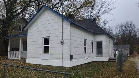 414 W 412 W Atlantic St, Springfield, MO 65803 photo 1