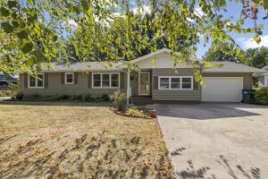 103 Grand Prairie Dr, Willard, MO 65781 photo 1