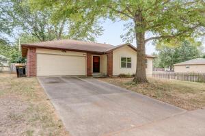 1455 W Seminole St, Springfield, MO 65807 photo 1