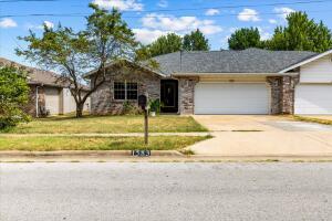 1583 E Redrex St, Springfield, MO 65804 photo 1