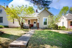 824 W Calhoun St, Springfield, MO 65802 photo 1