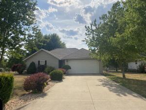 715 Poplar Ct, Marshfield, MO 65706 photo 1