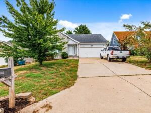 3109 E Lark St, Springfield, MO 65804 photo 1