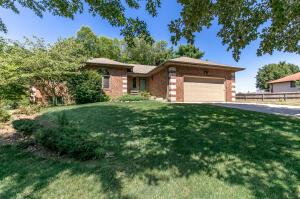 1811 Four Winds Dr, Nixa, MO 65714 photo 1