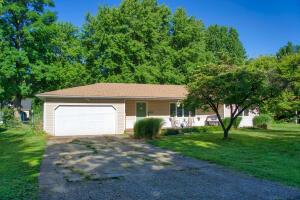 435 S Prince Ln, Springfield, MO 65802 photo 1