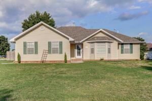 508 N Cox Ave, Republic, MO 65738 photo 1