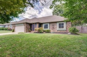 3715 W Kingsley St, Springfield, MO 65807 photo 1